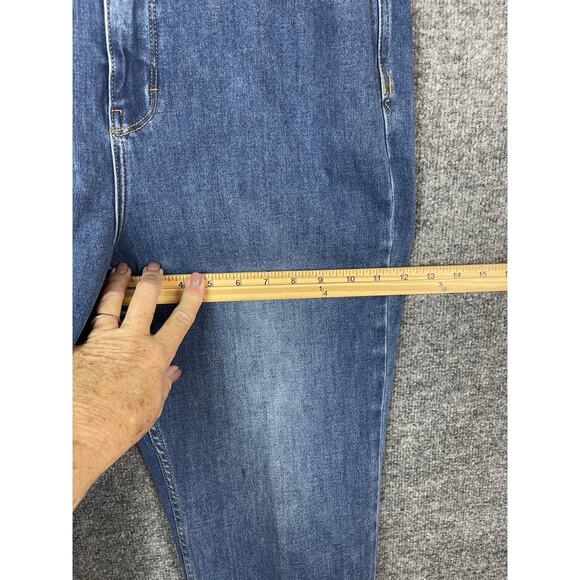 Soft Surroundings The Ultimate Denim Relaxed Straight Jeans size 14 Med wash - Picture 9 of 16